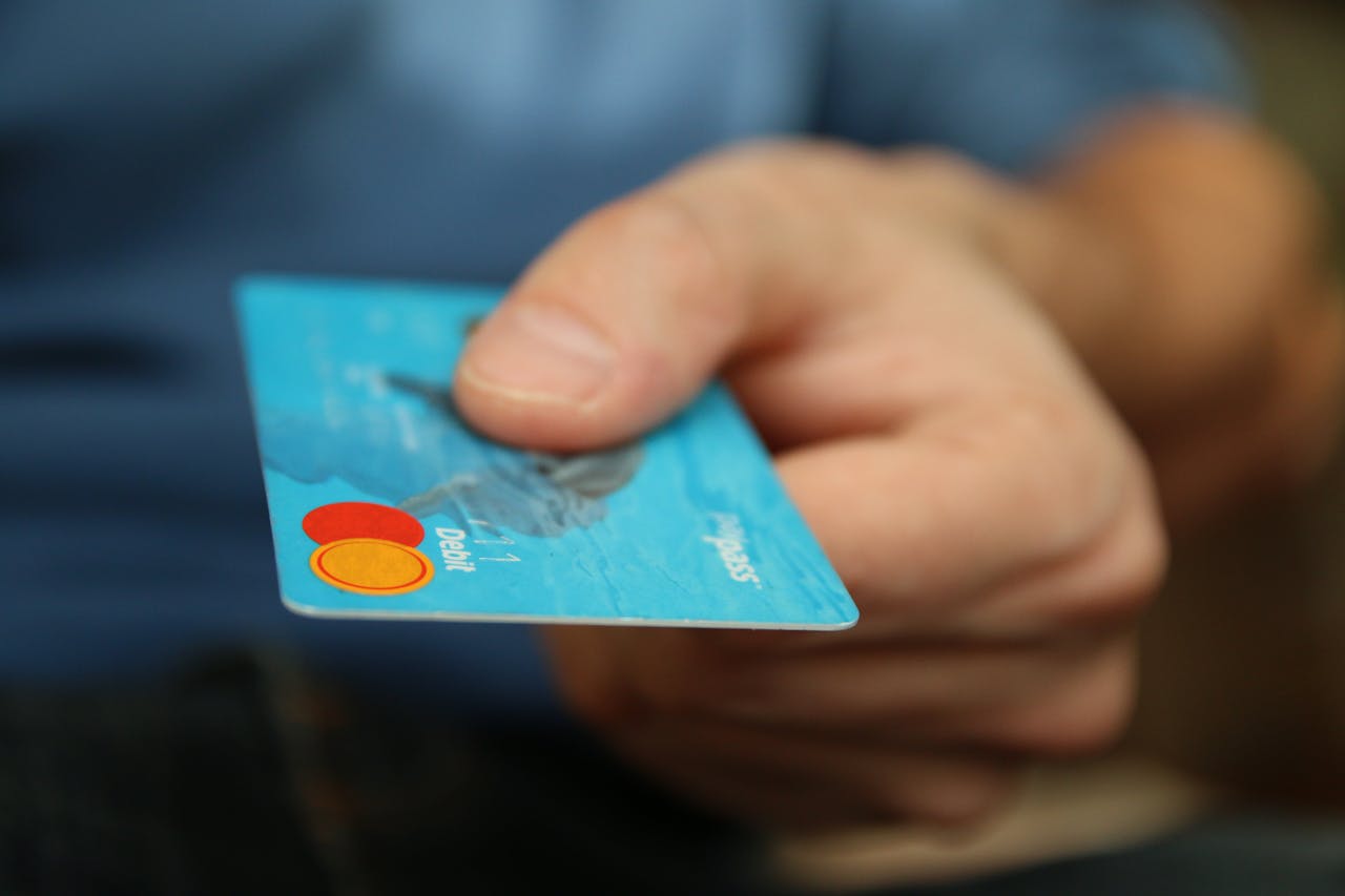Credit Card Tools You Can Use to Help Prevent Fraud
