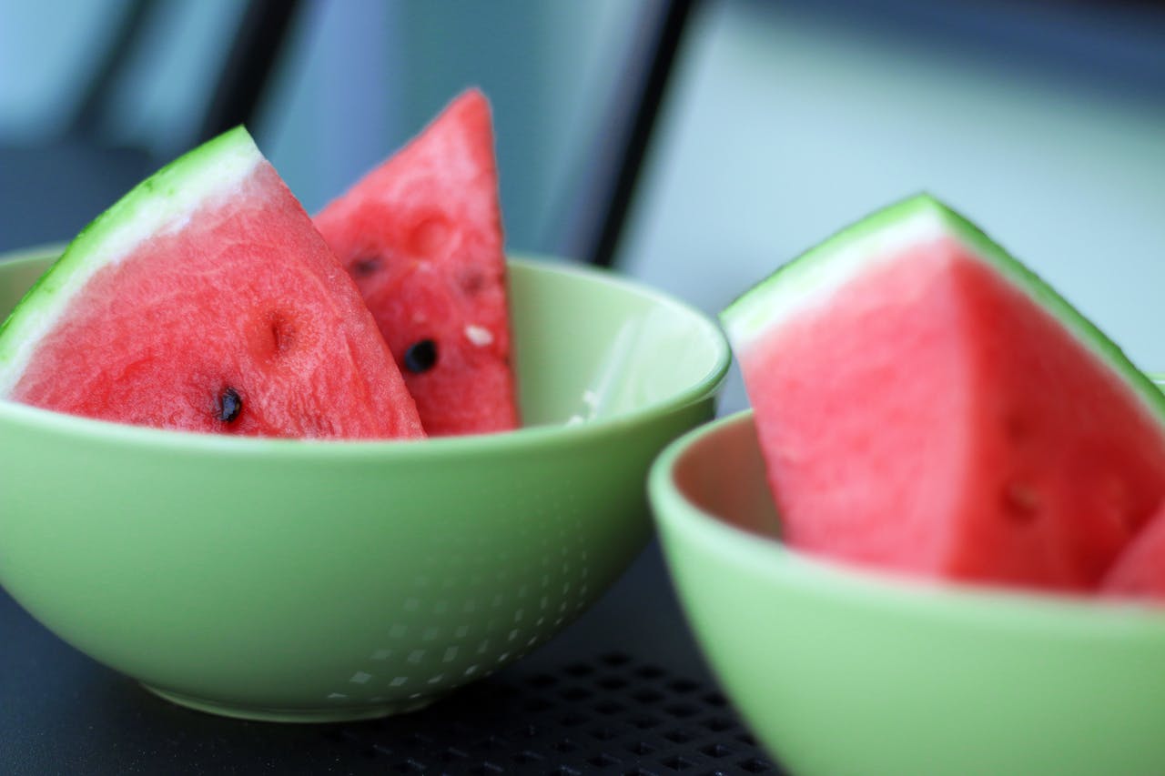 7 Reasons to Enjoy Watermelon and How to Detect Artificial Color Injection