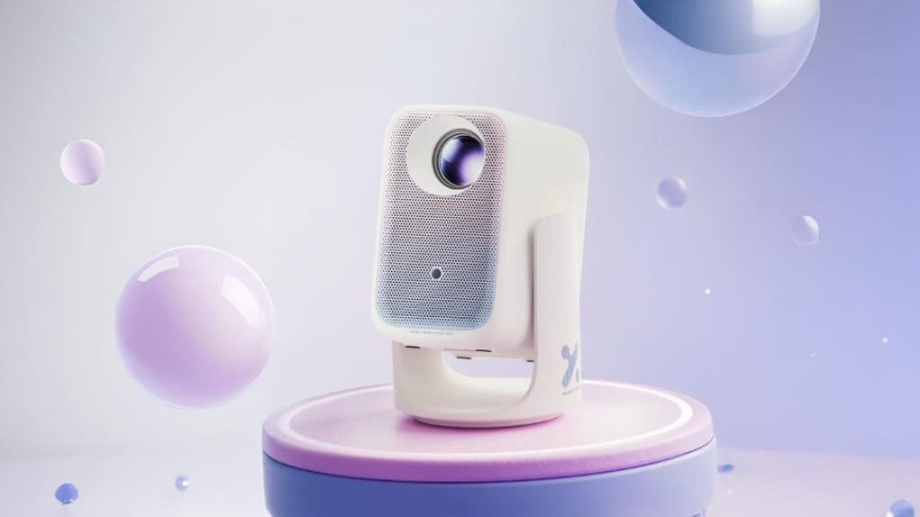 Xming Q6 Neo Projector Review — Dual-Arm Gimbal, HDR10+ & Gaming